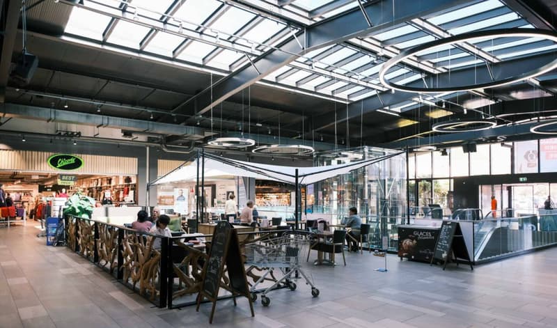 Arcade, commerce, showroom de 103 m2 à louer à Uvrier (2)