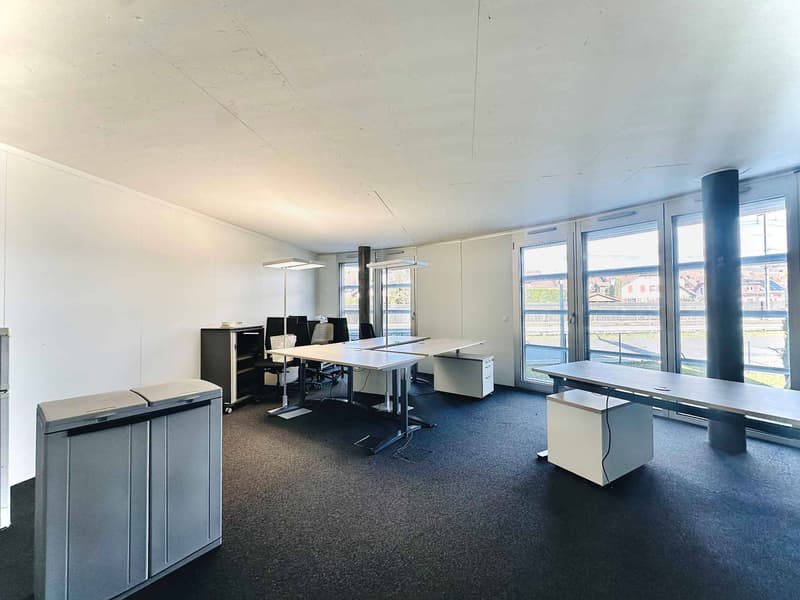 Bureaux PLUG & PLAY, dès 15 m2 à louer (7)