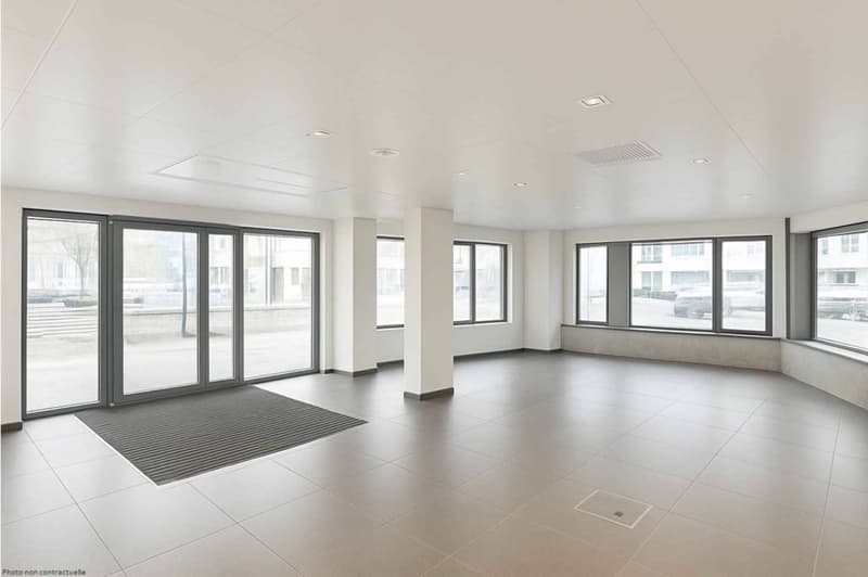 Arcade commerciale 275 m² - Emplacement stratégique à Prilly / Malley (1)