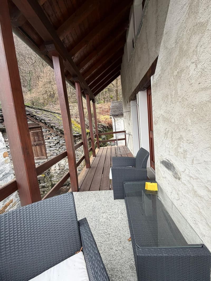 Bellissima casetta/rustico 4½ locali Aurigeno  (Nucleo) (7)