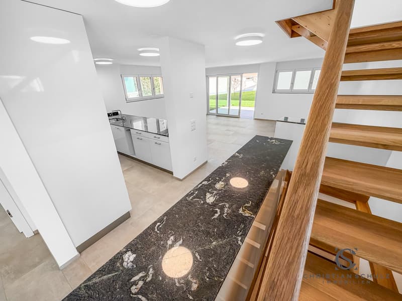 Traumhafte Aussicht - Neubau-Einfamilienhaus in Helsighausen (TG) – modern & energieeffizient! (3)