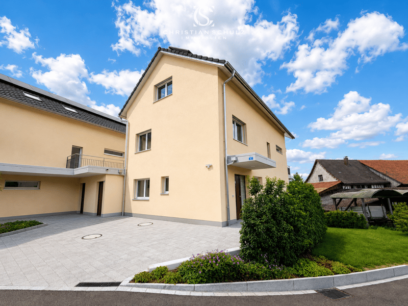 Grosszügiges Neubauhaus mit Einliegerwohnung in Panoramalage (2)