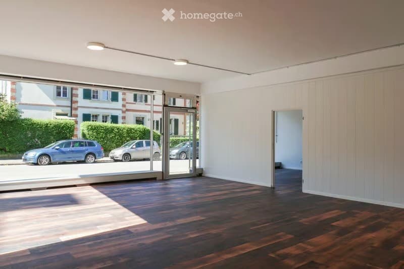 Attraktives Ladenlokal mit grosser Schaufensterfront – 92 m² (4)