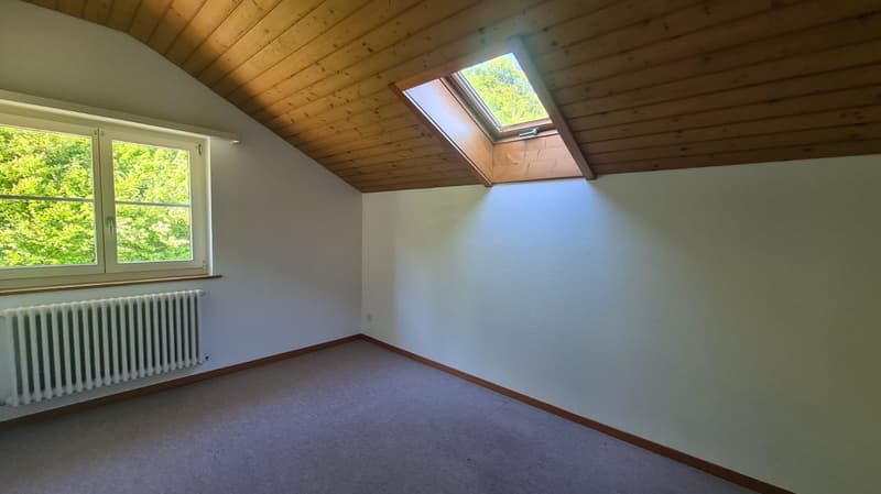 Appartement 4 pièces lumineux avec garage à Charmoille (7)