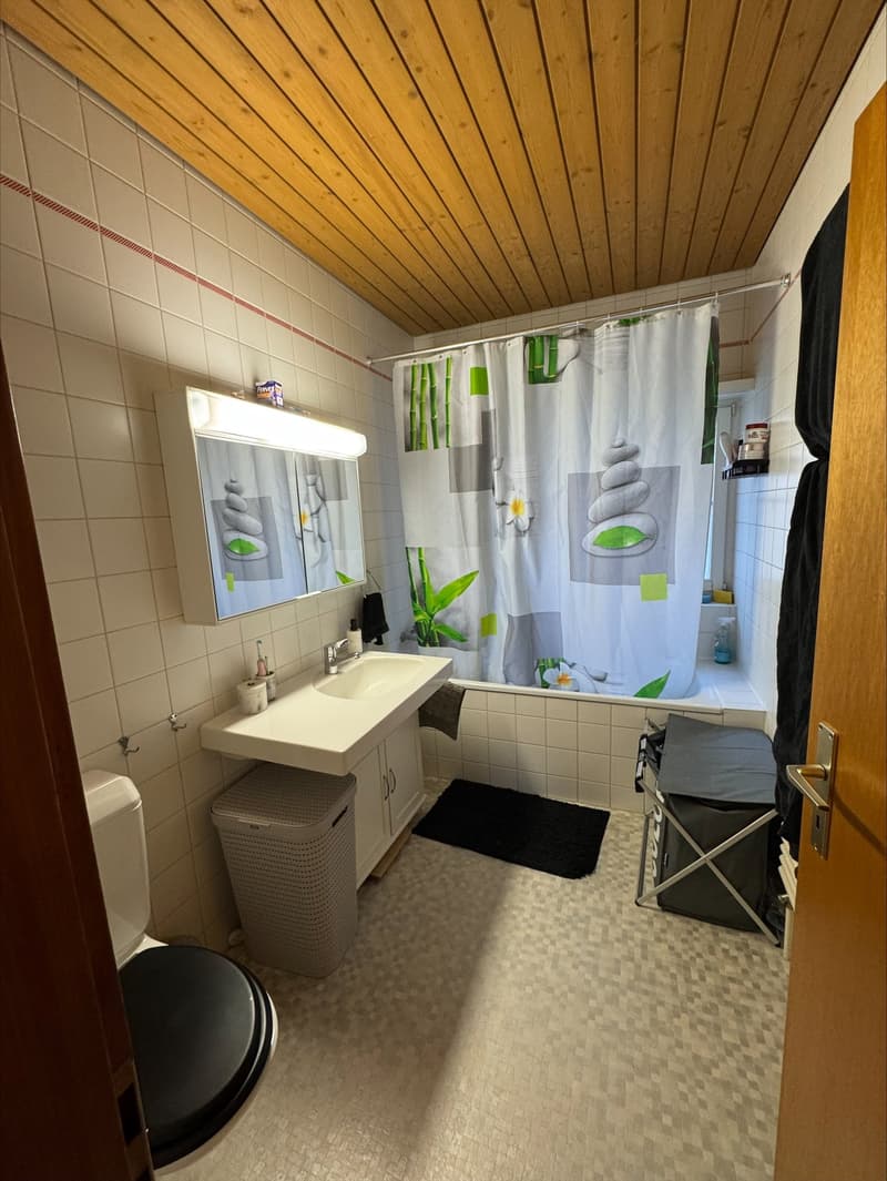 Appartement 4 pièces lumineux avec garage à Charmoille (8)