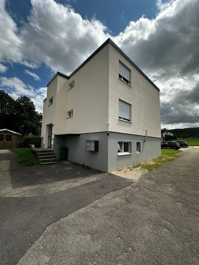 Appartement de 4.5 pièces avec balcon à Courgenay (2)
