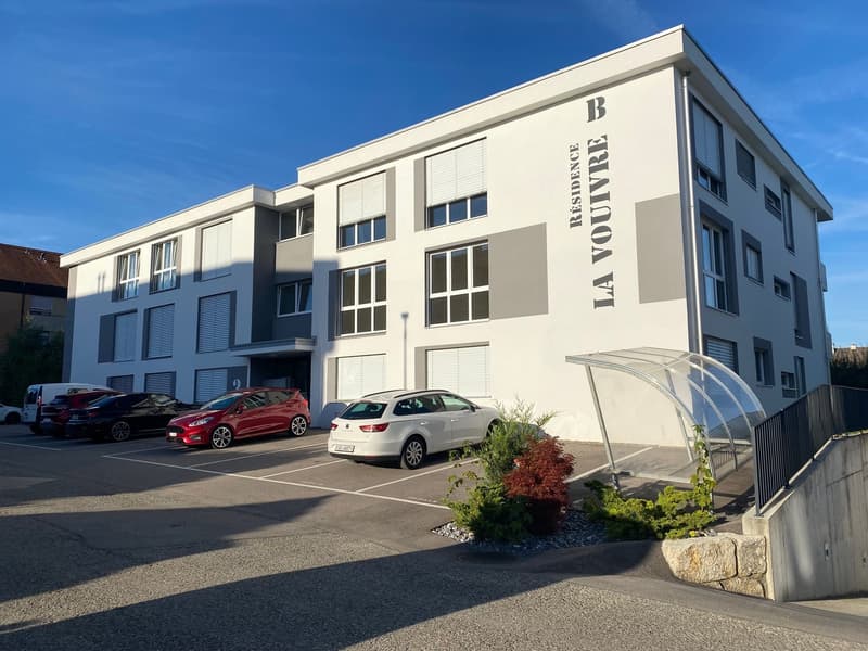 Appartement moderne de 3.5 pièces avec balcon à Courgenay (10)