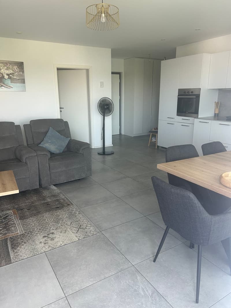 Appartement moderne de 3.5 pièces avec balcon à Courgenay (2)