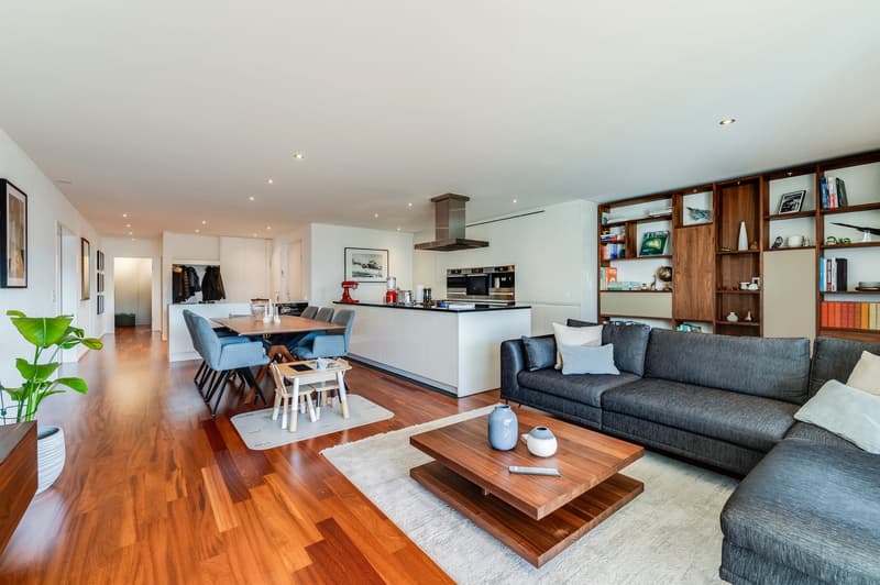 Exklusive 4,5-Zimmer-Wohnung mit direktem Liftzugang an bester Lage in Allschwil (1)