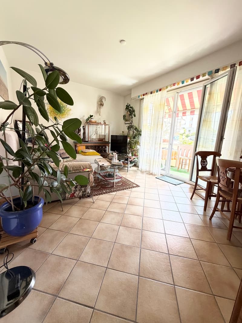 Charmant appartement de 3.5 pièces à Prilly (2)