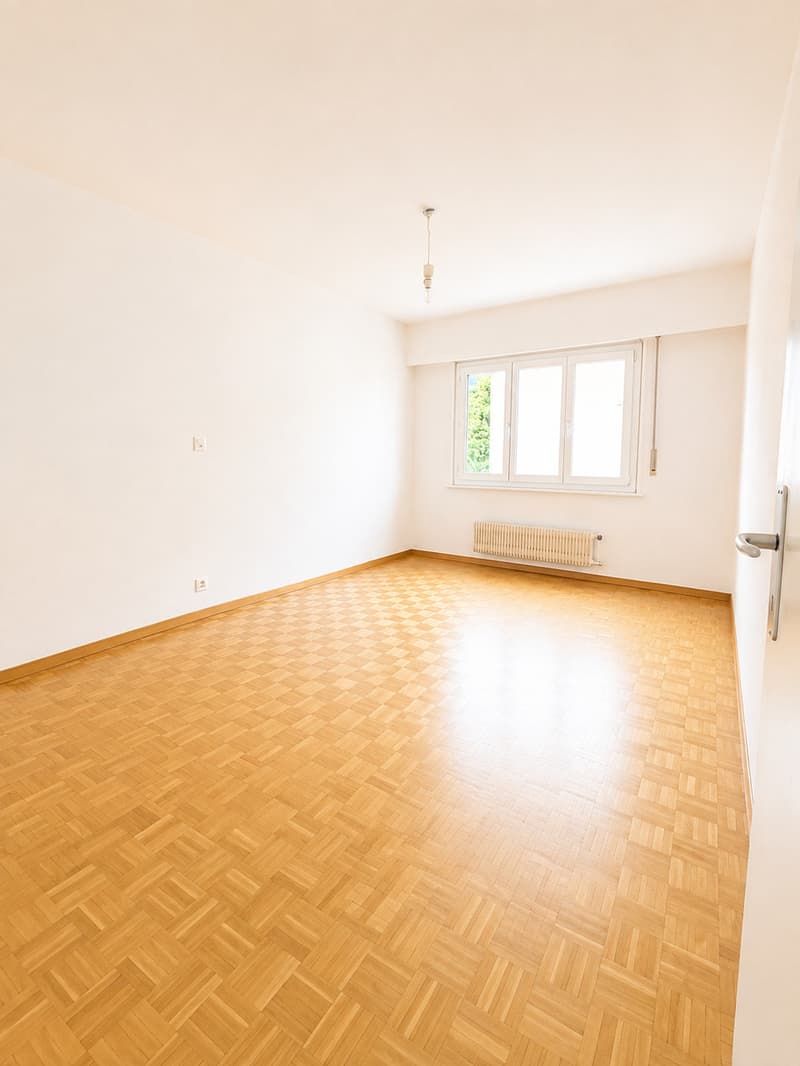 Spacieux appartement de 4.5 pièces de 105 m2 (3)