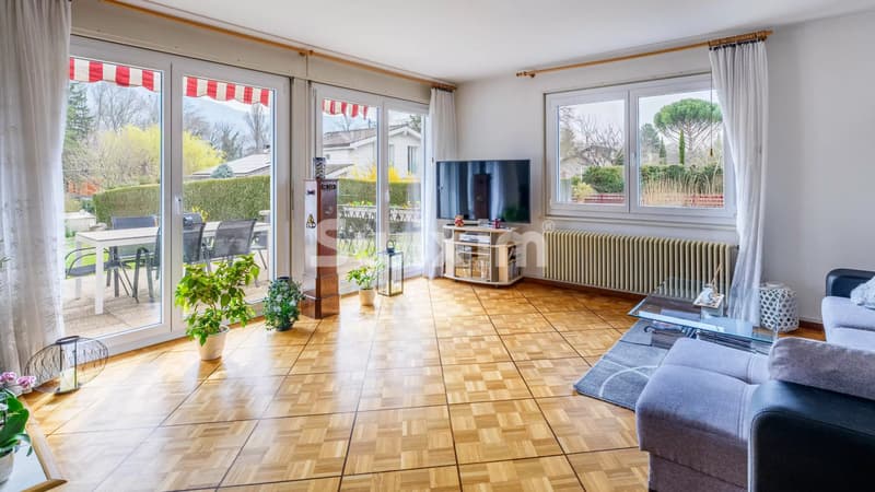 Charmante maison avec jardin (7)