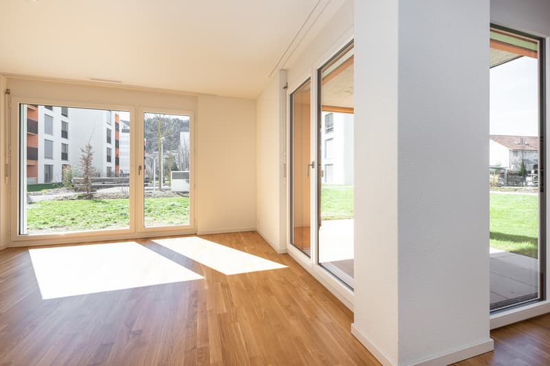 Spreitenbach_Grabaeckerstr6_4Zi_EG_5_Web.jpg