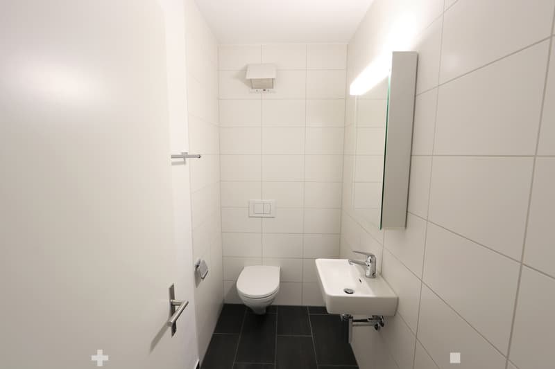 BE-4263-01-0003-sep-WC.JPG