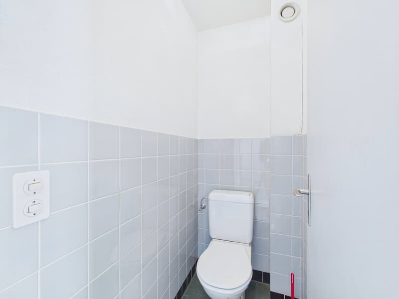 4.5-Zimmer-Wohnung mit Balkon, Garage und viel Gestaltungspotenzial (9)