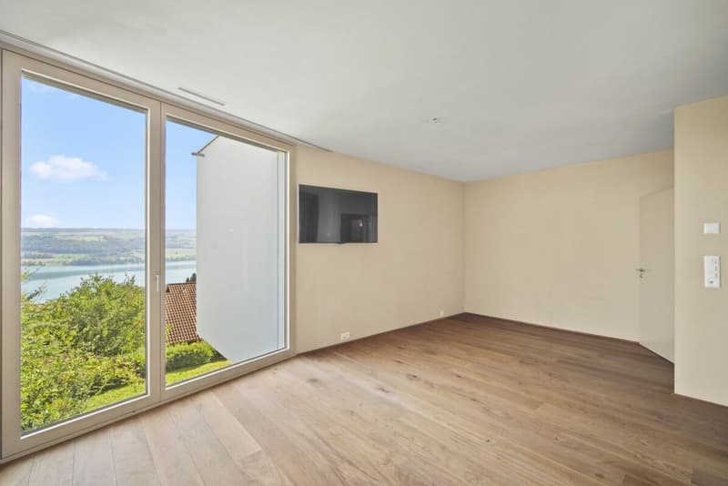 TERRASSENWOHNUNG MIT TRAUMHAFTER AUSSICHT (5)