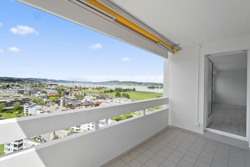 5.5 Zimmer Penthousewohnung mit atemberaubender Berg- und Seesicht (1)