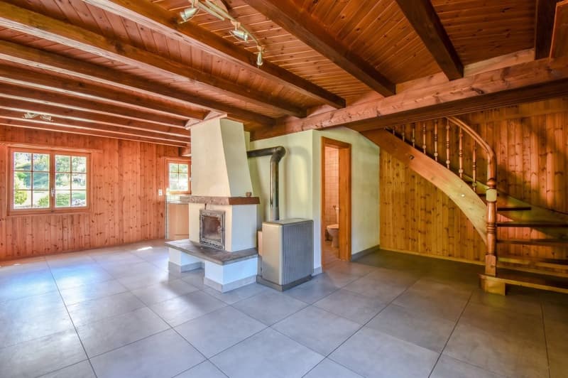 Chalet individuel avec fort potentiel - Résidence secondaire autorisée à Val-d'Illiez (2)