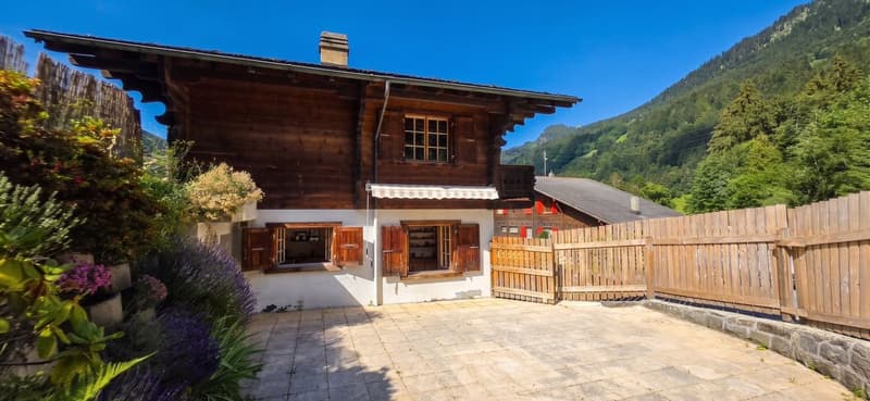 Chalet individuel avec fort potentiel - Résidence secondaire autorisée à Val-d'Illiez (11)