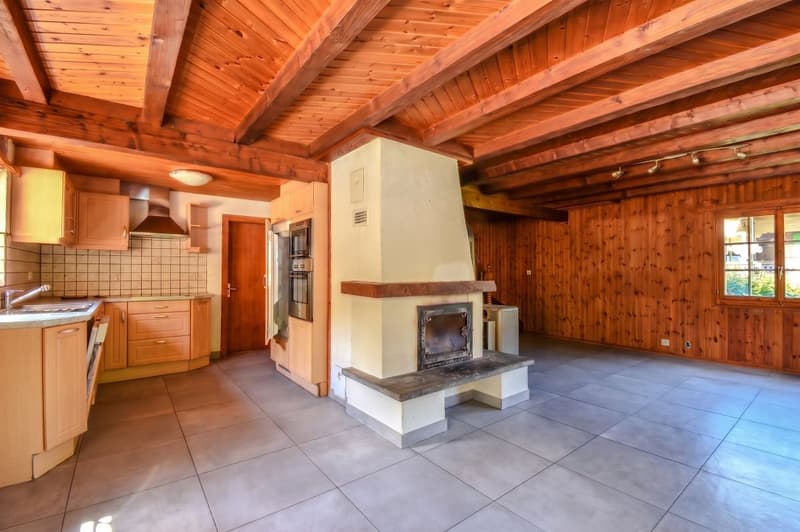 Chalet individuel avec fort potentiel - Résidence secondaire autorisée à Val-d'Illiez (3)