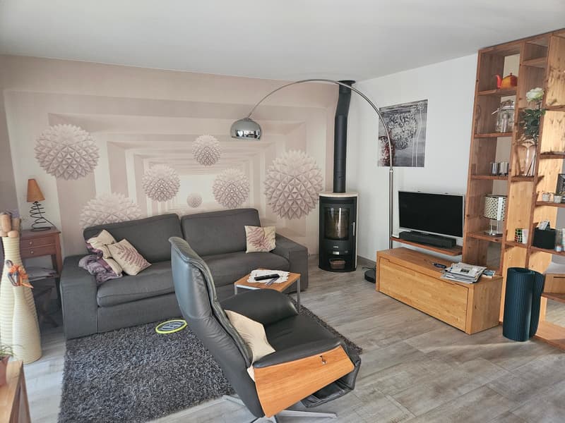 Villa mitoyenne familiale de 6,5 pièces au calme à Avenches (2)