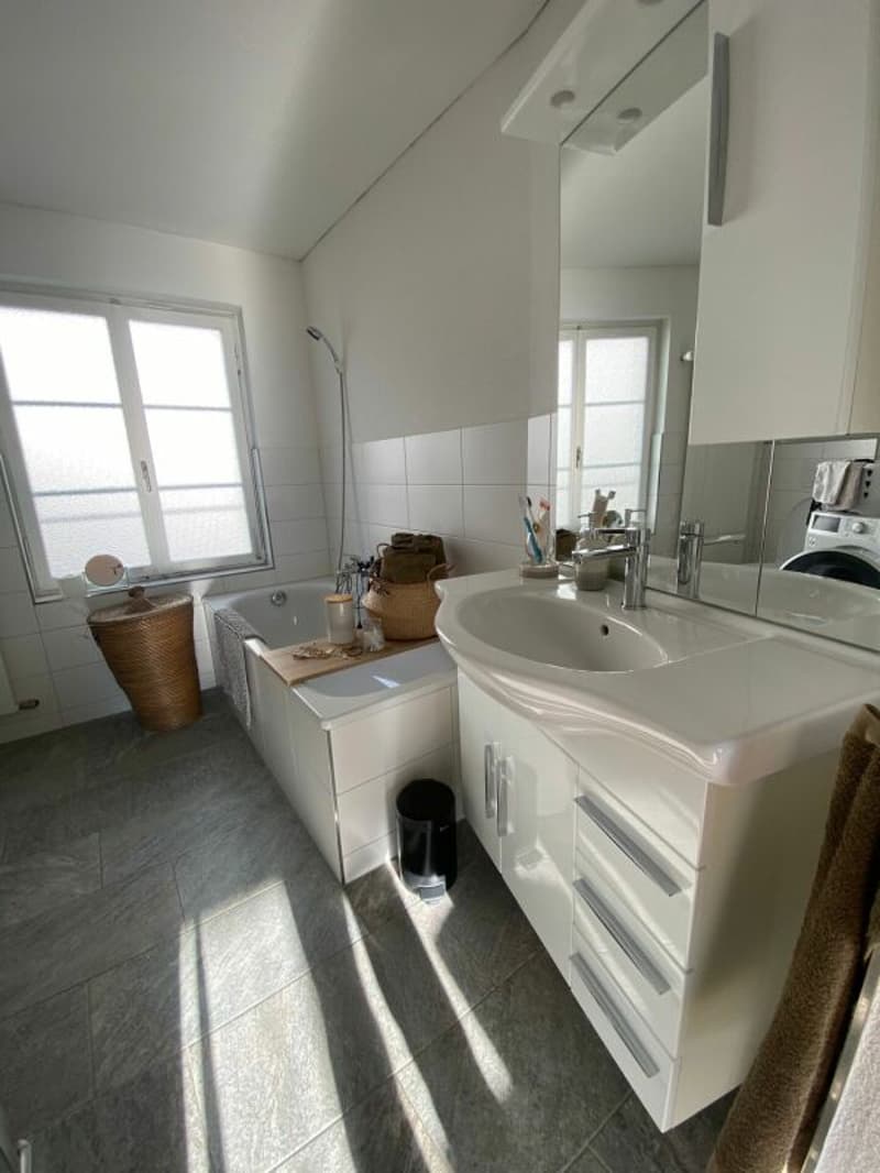 Frisch renovierte 2-Zi.-Maisonette-WG in Altstätten (7)