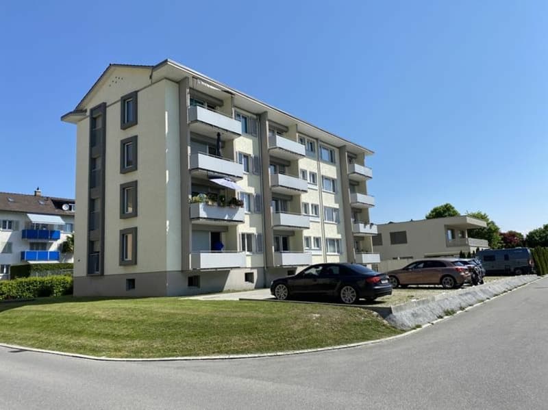 Aussenparkplatz in Au (SG) (2)