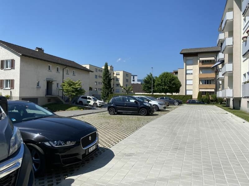 Aussenparkplatz in Au (SG) (1)