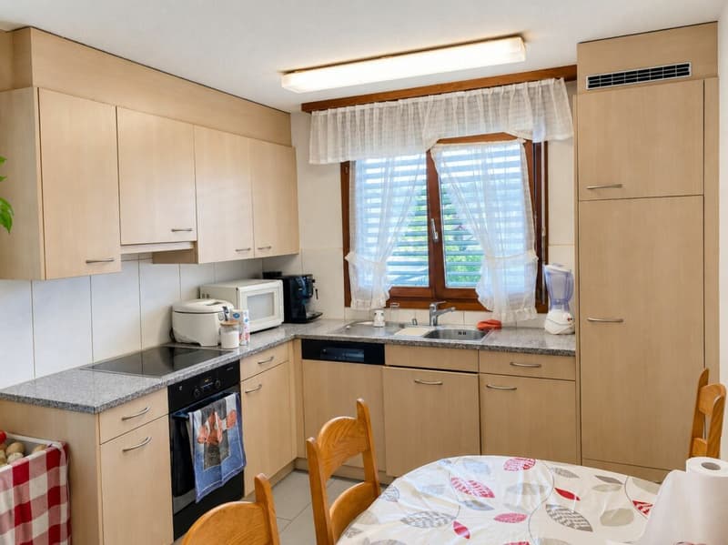 4.5-Zimmer-Dachwohnung mit Südbalkon (2)