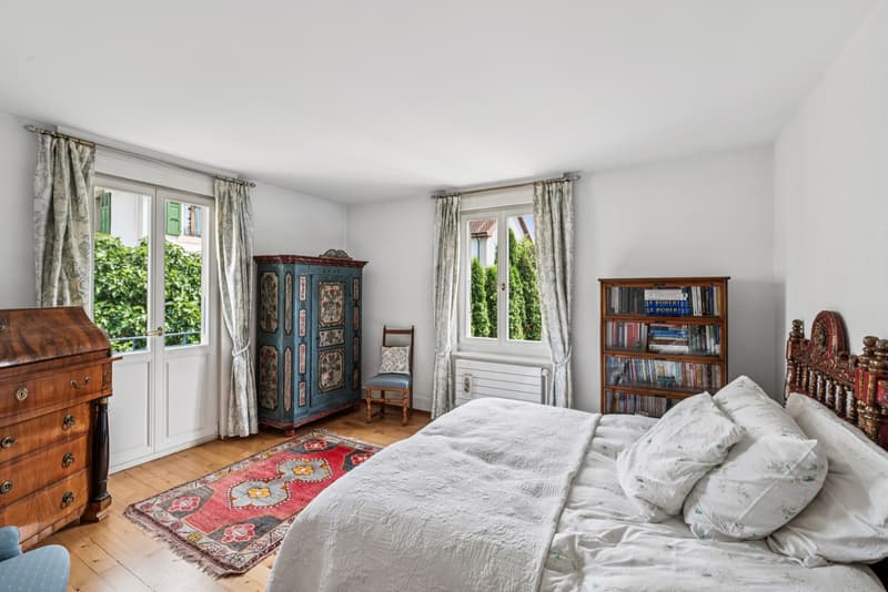 Villa aux volumes généreux et intimité préservée au coeur d'Yverdon (4)