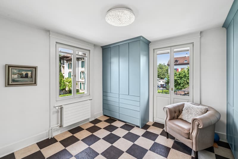 Villa aux volumes généreux et intimité préservée au coeur d'Yverdon (7)