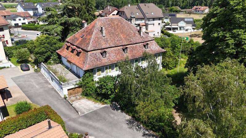 Immeuble de caractère à rénover avec potentiel de 5 logements (6)