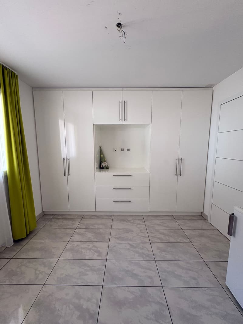 Eleganza e tranquillità: 5.5 locali a Grono con vista sulla campagna! (8)