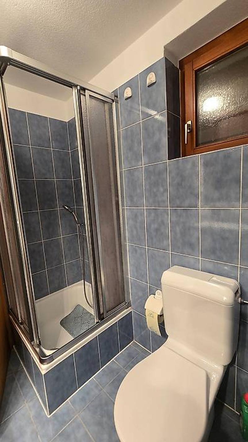 3.5 locali in vendita, immerso nel verde in Calanca (8)