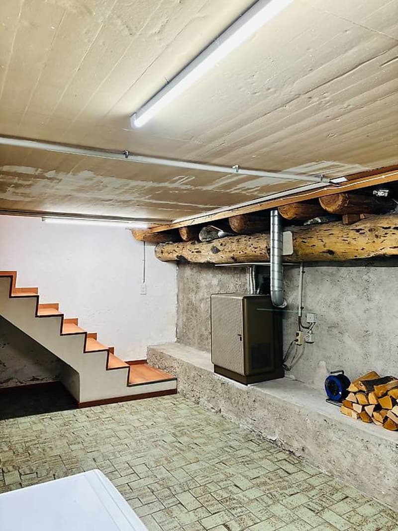 Steinhaus mit Kamin und Pizzaofen, ideal auch als Ferienhaus (9)