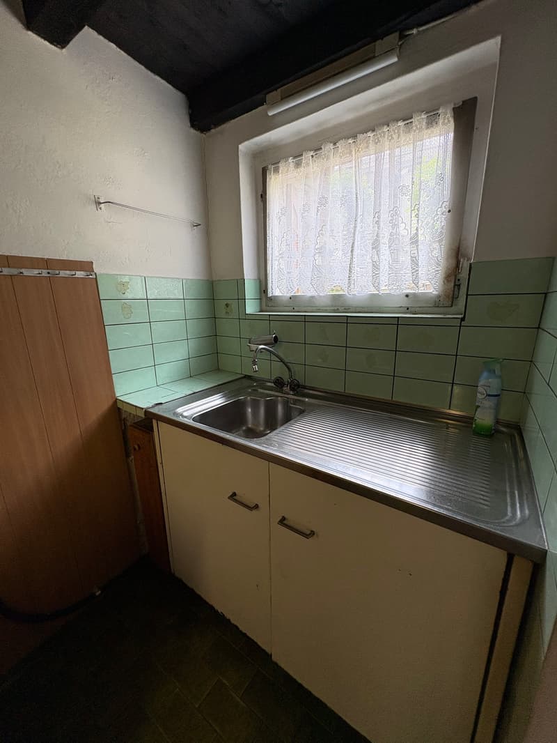 Rustica Casa di Montagna e stalla a Rossa, Grigioni (6)