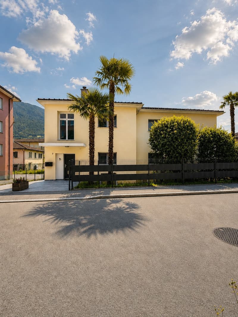Exklusives Einfamilienhaus an privilegierter Lage in Bellinzona (2)