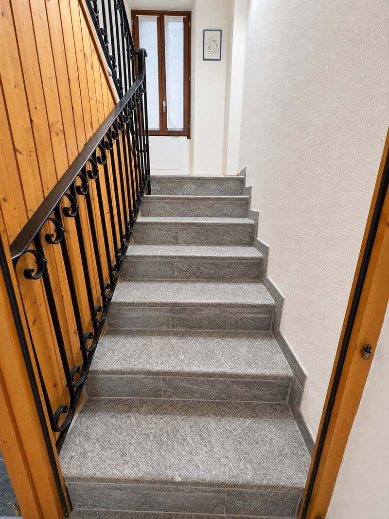 Casa Bifamiliare di 5.5 + 2 Locali a San Vittore – Charme Storico e Comfort Moderno (3)