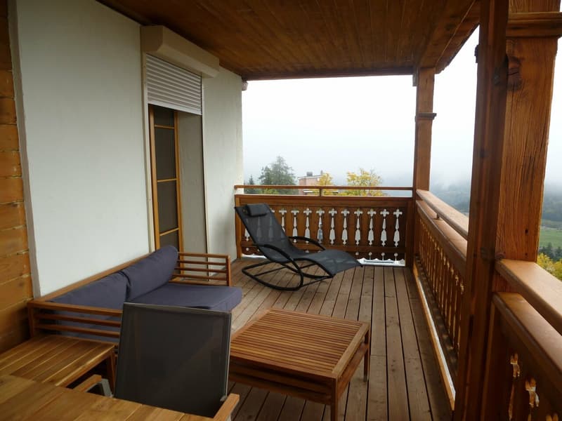 Appartement de 4.5 pièces meublé situé à 250 mètres des télécabines. (9)