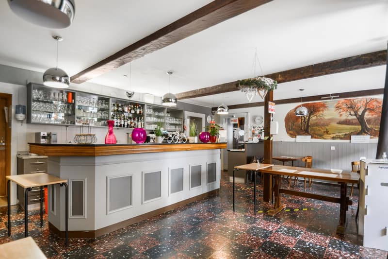 L'Auberge du Chasseur – Café-Restaurant à reprendre à Fenin (5)