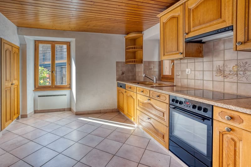Charmante villa individuelle de 4.5 pièces avec vue panoramique sur la plaine (7)