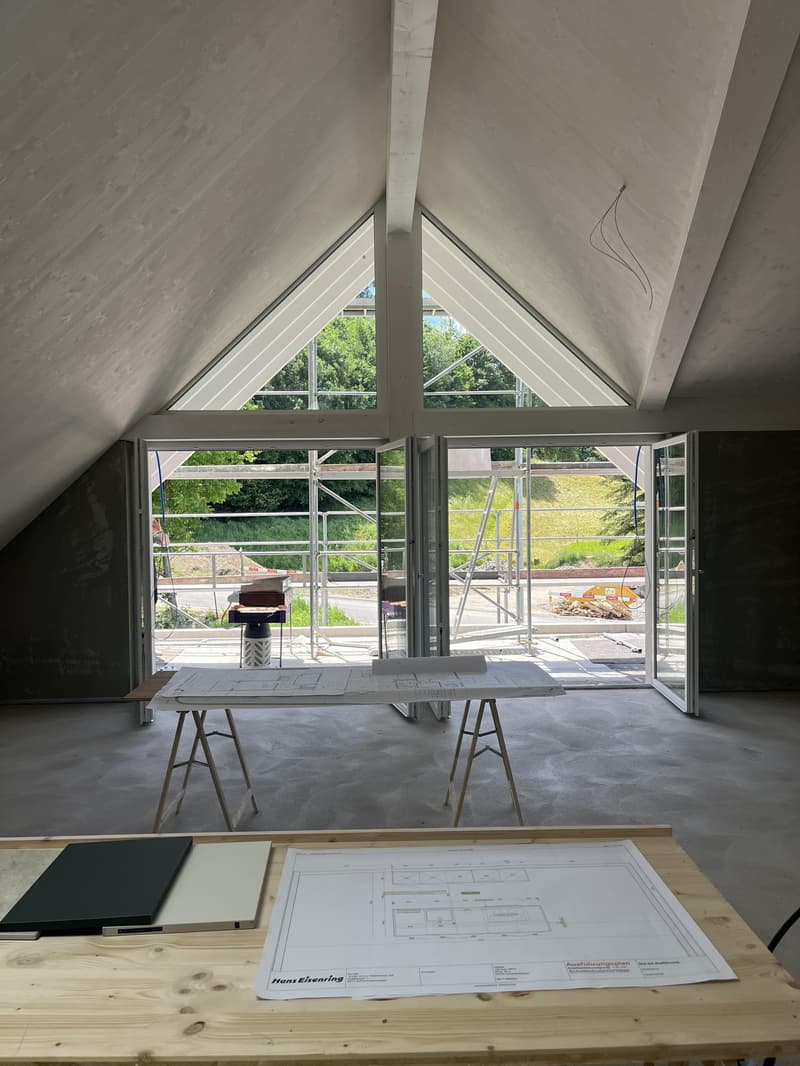 Neubau: Elegante 3.5 Zimmer-Dachgeschosswohnung (2)