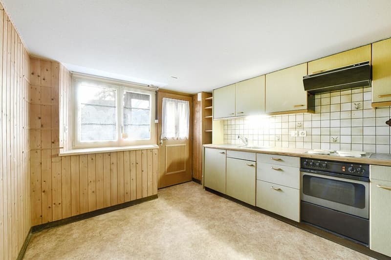 Zweifamilien-Landhaus mit Ausbaupotenzial (7)