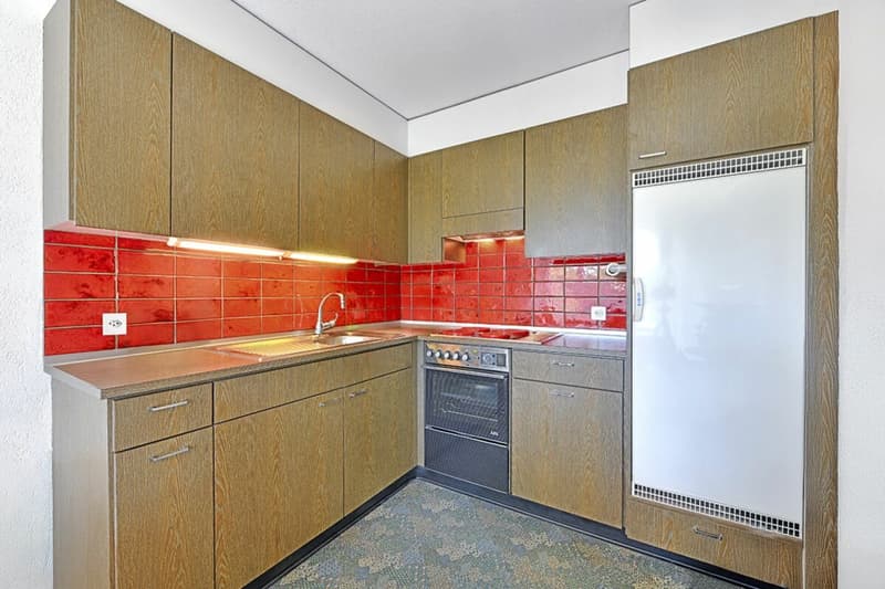 2,5 Zimmer Gartenwohnung an ruhiger Lage (3)