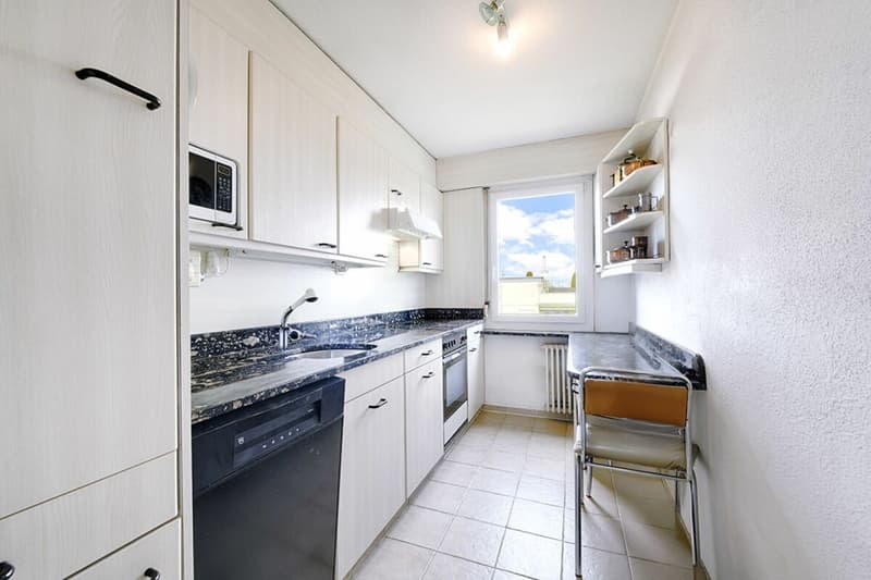 4,5 Zimmer Attika-Wohnung an ruhiger Lage mit Fernsicht (5)