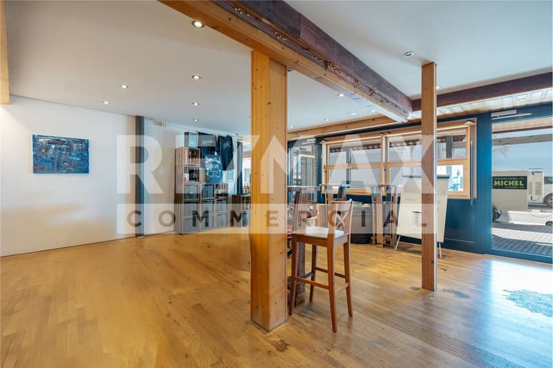 Espace commercial spacieux au rez-de-chaussée à louer dans un emplacement idéal (7)