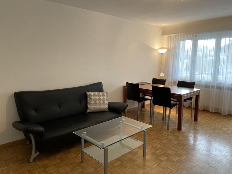 1.5-Zimmerwohnung in Niederuzwil (2)