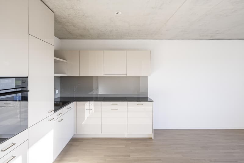 2.5-Zimmerwohnung in Niederuzwil (2)