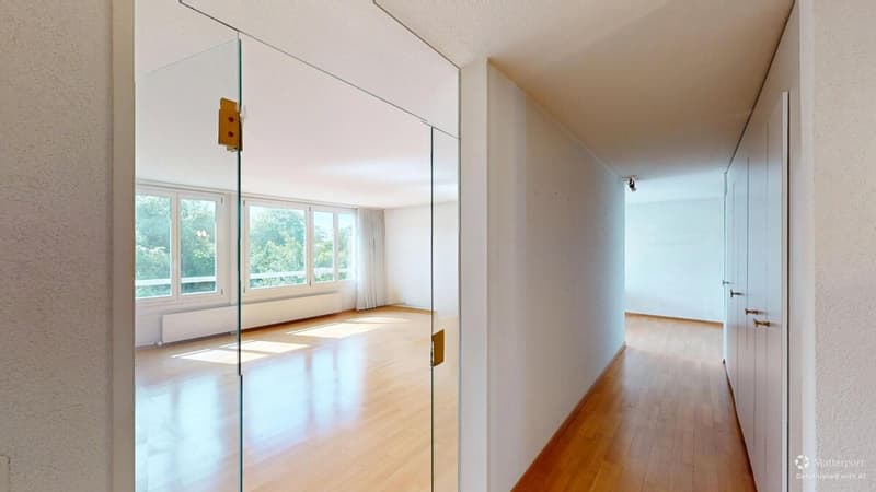 Flur mit Kleiderschrank