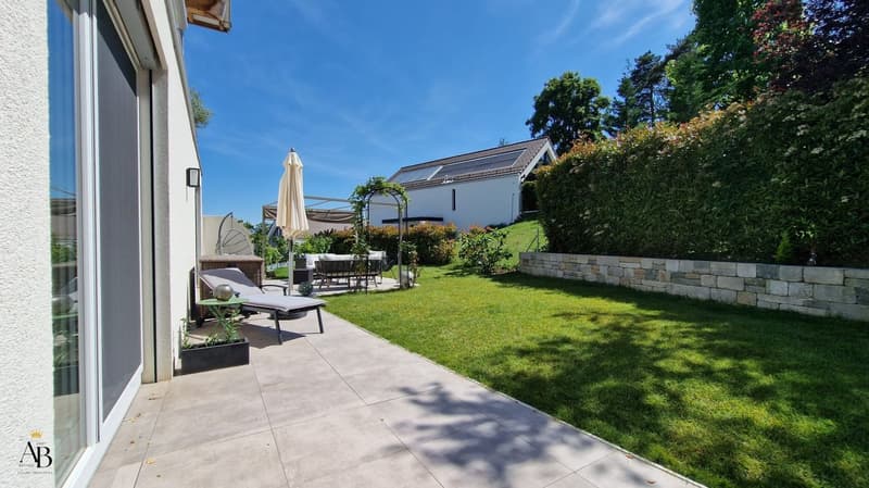 Opportunité à saisir : Appartement Horizon Vert et son magnifique jardin (13)
